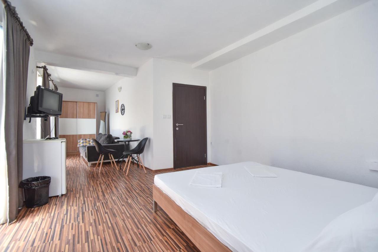 Apartments Bjelanovic Budva Buitenkant foto